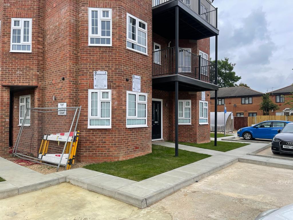 Hithe point SE16 6PA